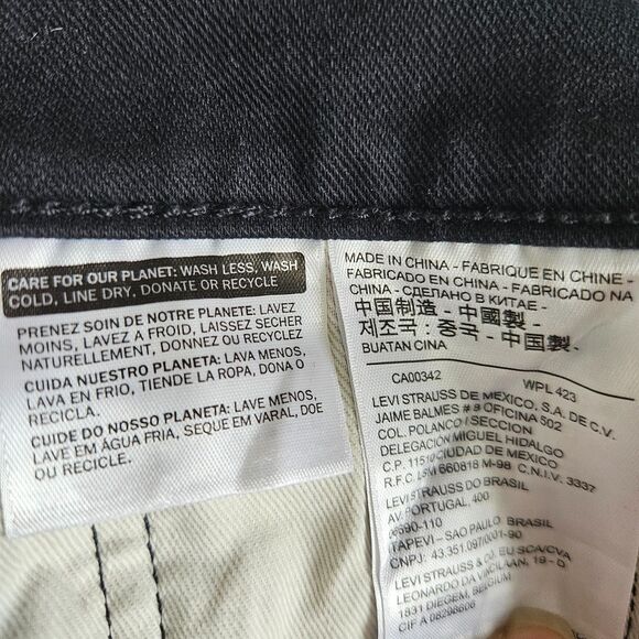 LEVI'S PREMIUM 512 Jeans Mens W31 X L32 Jet Black Slim Taper Leather Patch - Picture 9 of 9